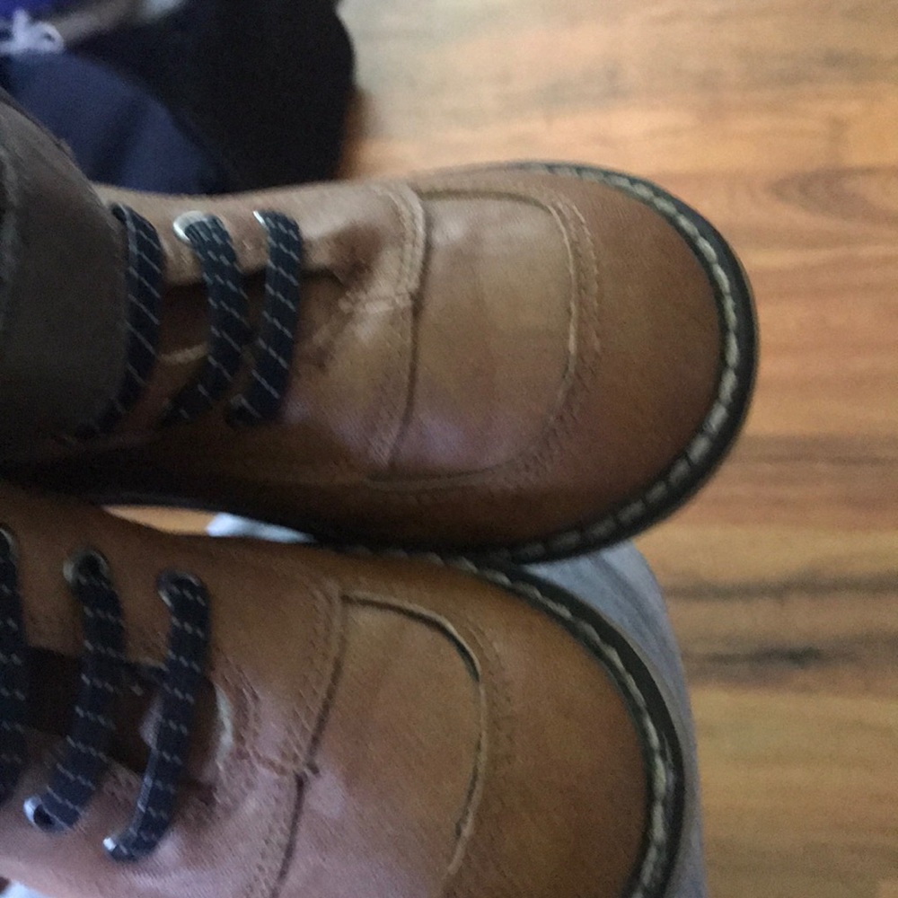 Boots - Picture 4 of 4
